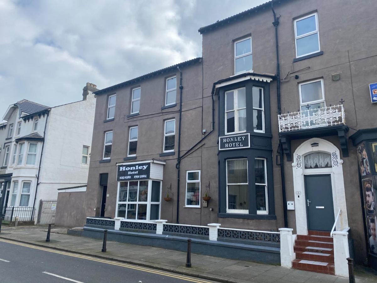 The Honley Hotel Blackpool Buitenkant foto